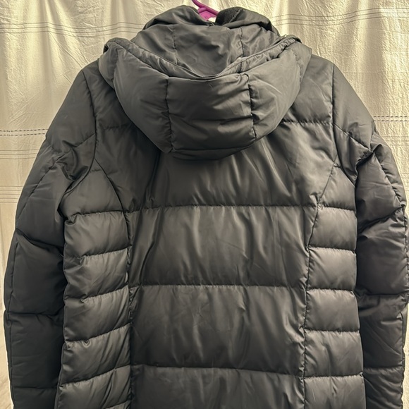 Eddie Bauer Lodge Down Duffle Coat - Picture 5 of 6